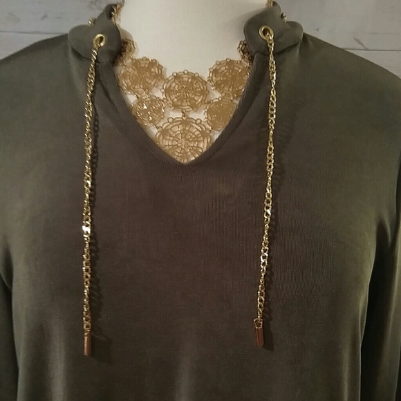 Chicos Travelers Top - Picture 2 of 4